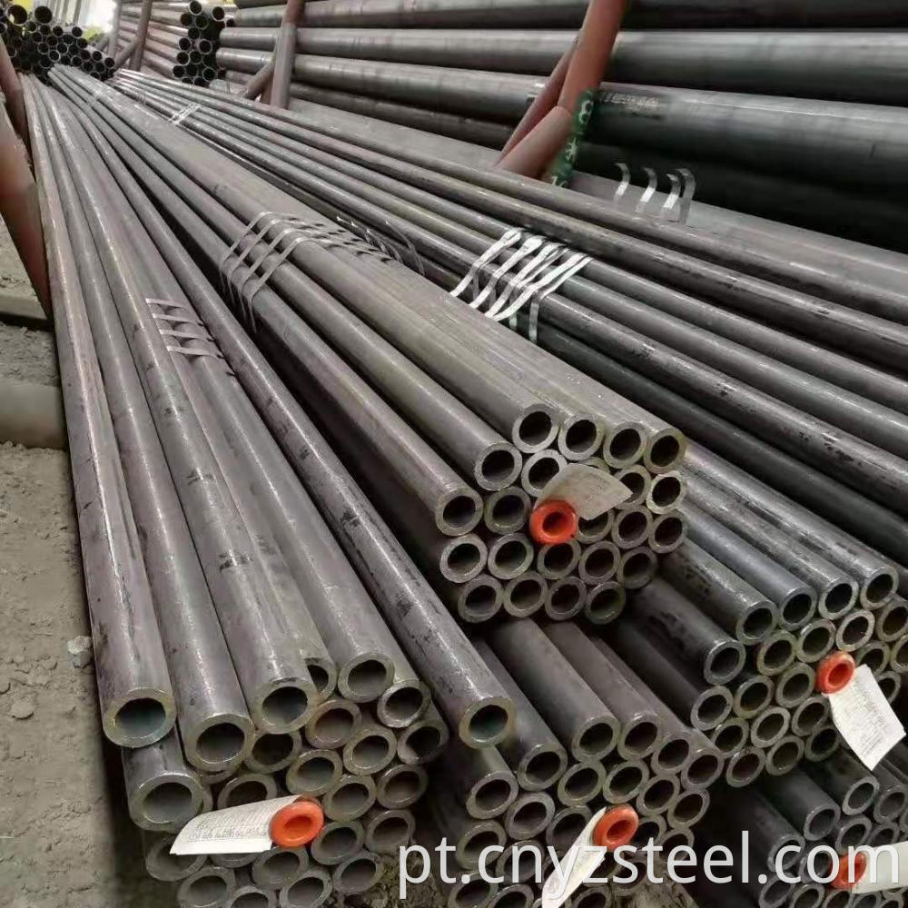 Carbon Steel Tube Jpg